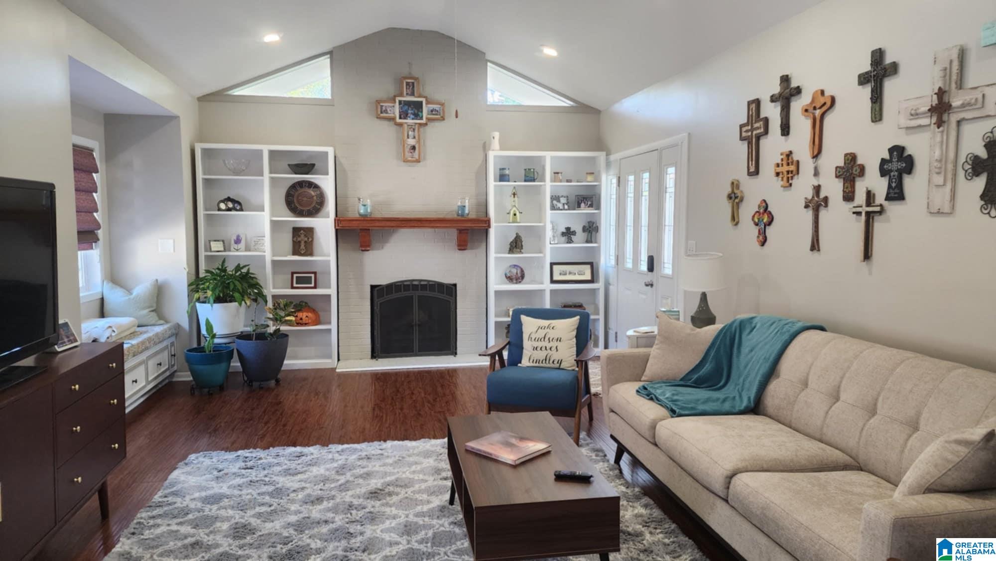1828 Canyon Road Birmingham, AL 35216 - Photo 3 of 16