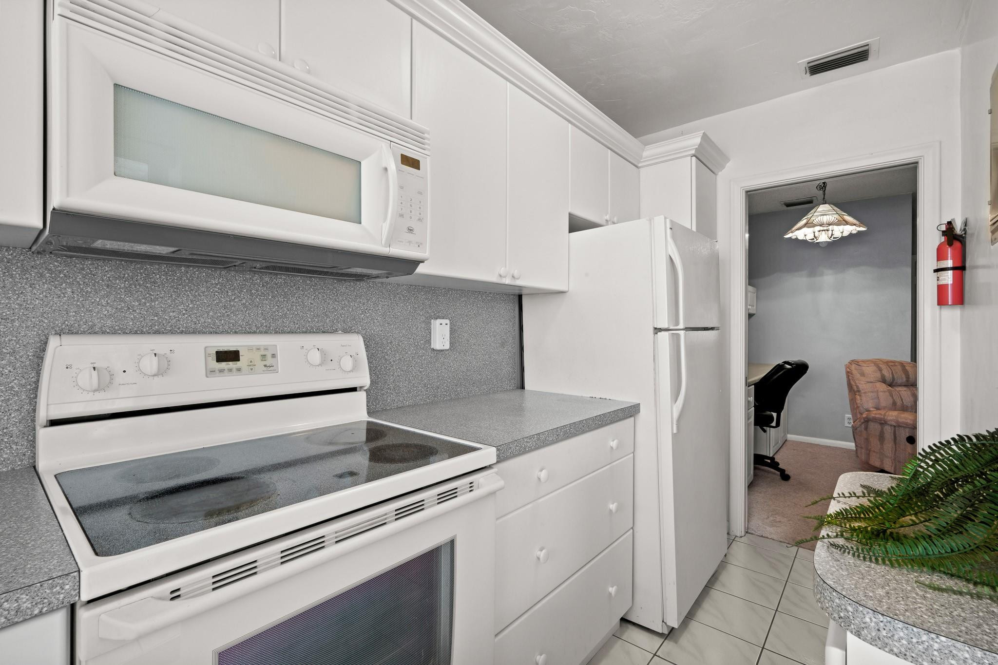 2100 Northeast 38th Street, Unit 243 Lighthouse Point, FL 33064 - Photo 15 of 42 Photo 15