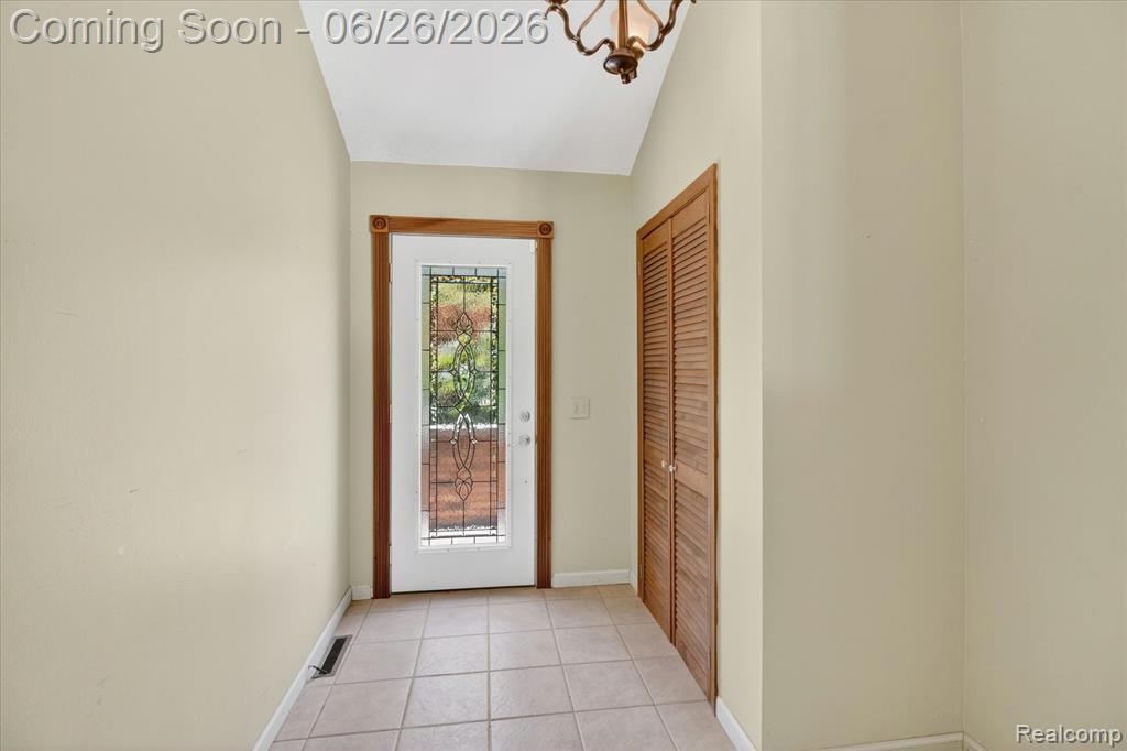 3150 North Otter Creek Road Monroe, MI 48161 - Photo 10 of 98