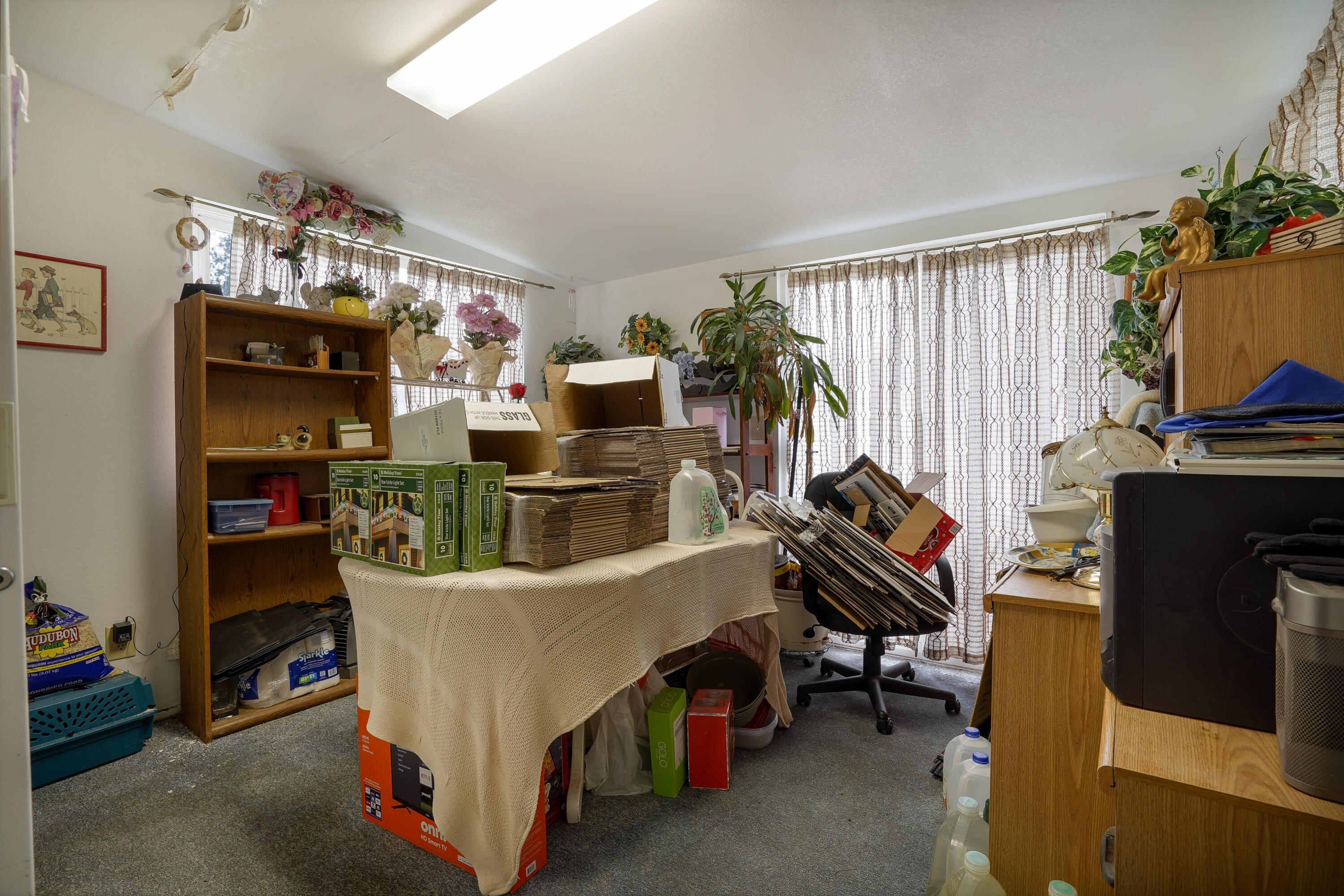 5142 New Hope Road Grants Pass, OR 97527 - Photo 15 of 20 Storage Room