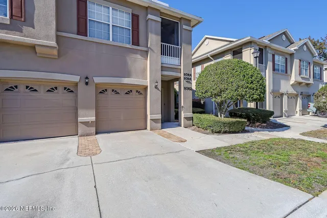 $1,600 | 9762 Summer Grove Way West, Unit 107, Jacksonville, FL 32257
