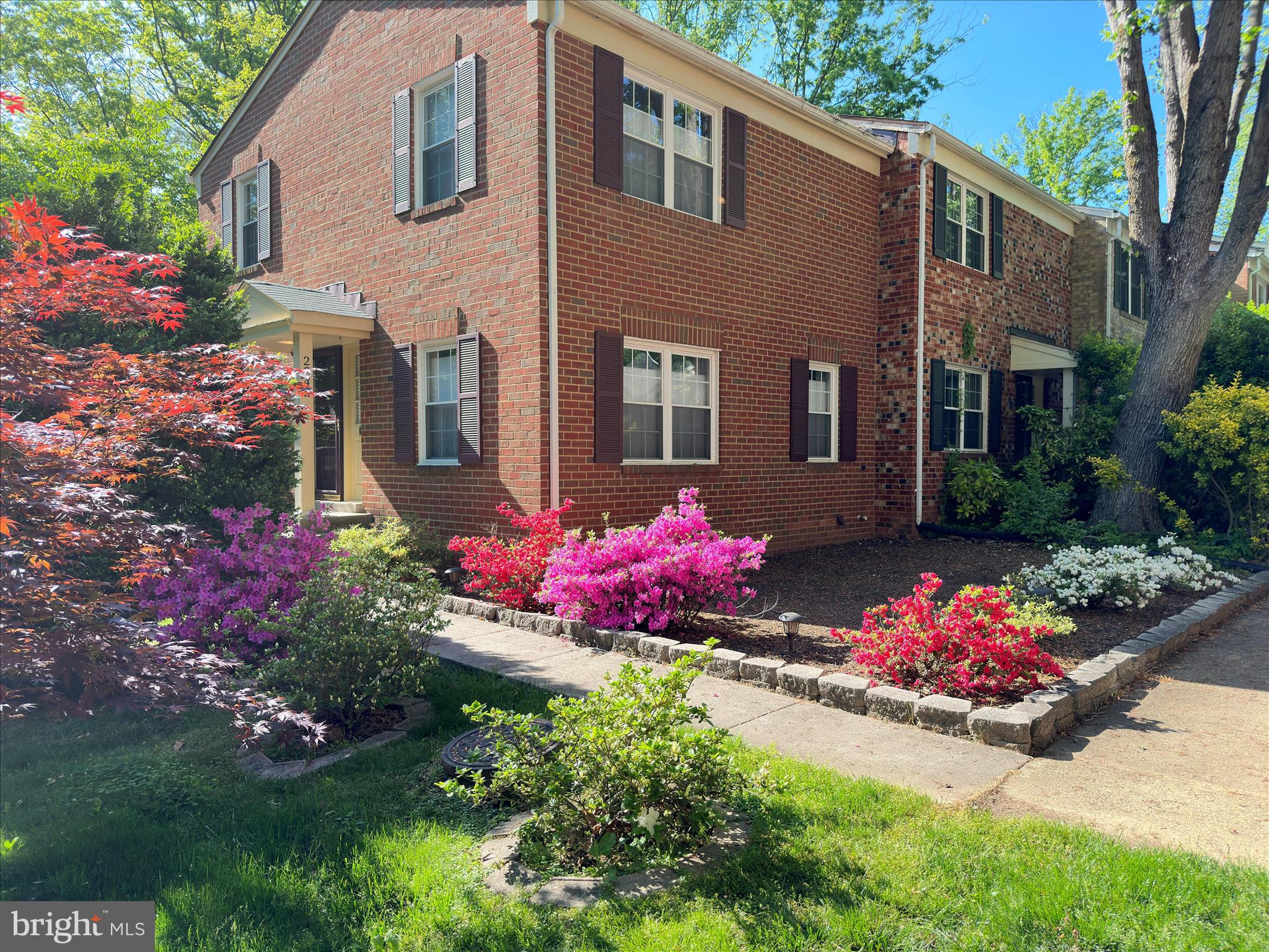2242 Gunsmith Square Reston, VA 20191 - Photo 4 of 66 Welcome Home! (Photo taken from previous season)