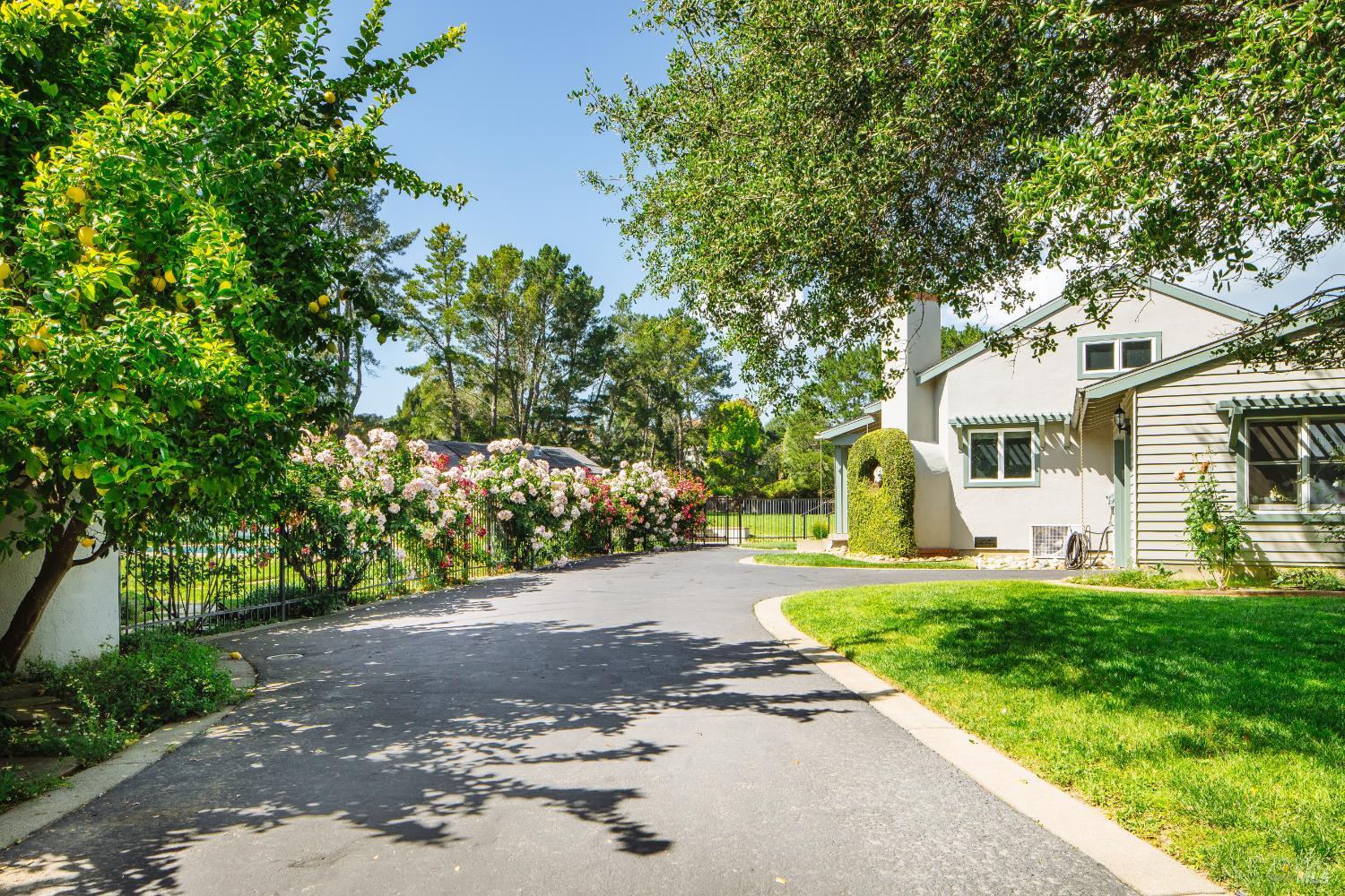 2288 Vineyard Road Novato, CA 94947 - Photo 37 of 55