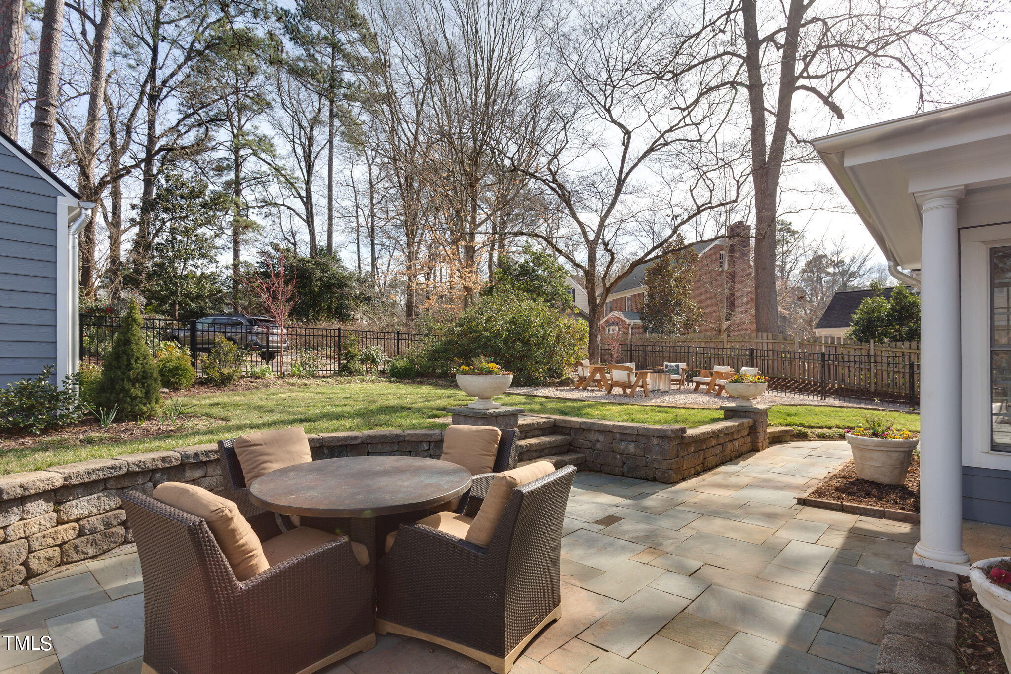 2312 Oxford Road Raleigh, NC 27608 - Photo 26 of 40 46-web-or-mls-IMGL0559-enfuse
