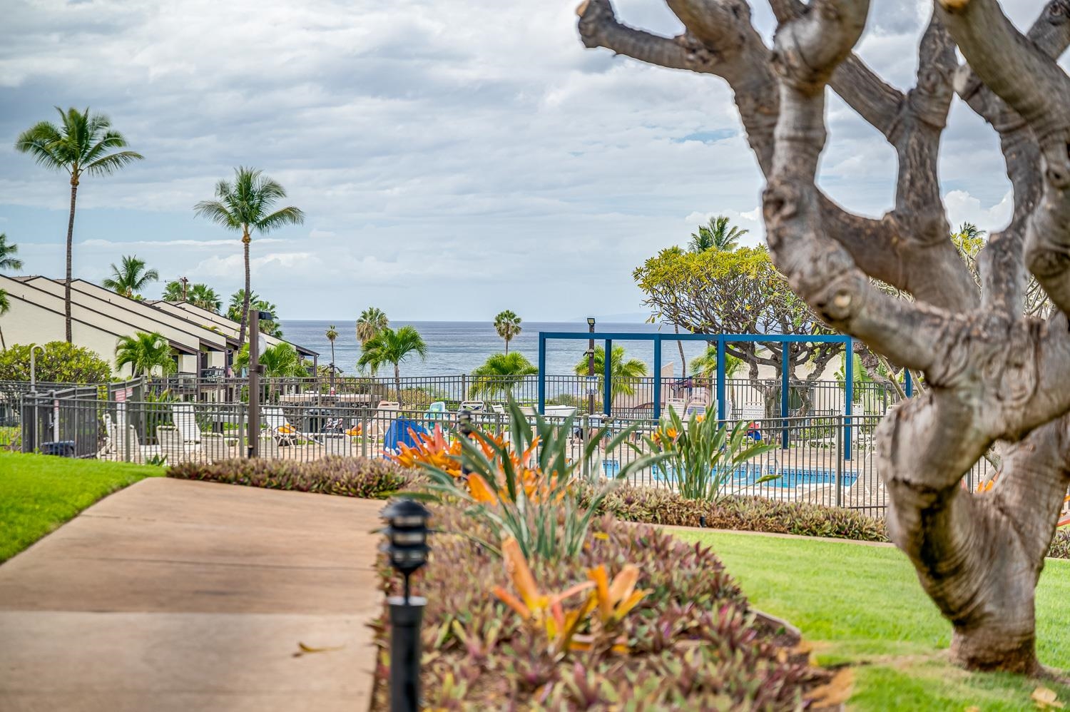 2737 South Kihei Road, Unit 142 Kihei, HI 96753 - Photo 36 of 43 a view of street from balcony