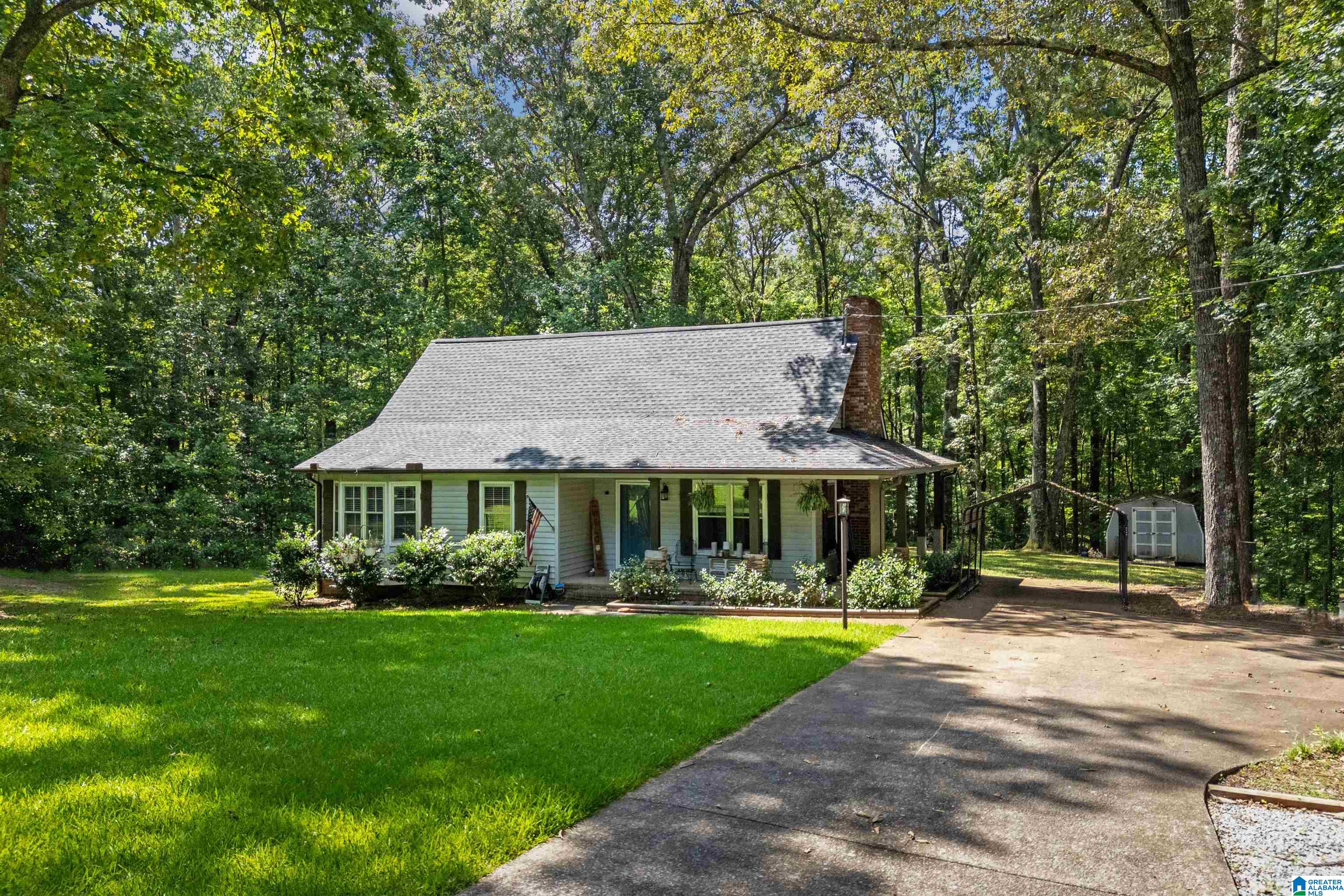 10 Amy Court Heflin, AL 36264 - Photo 1 of 37