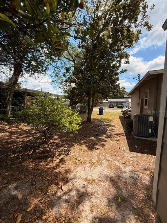 1065 North 10th Street Eagle Lake, FL 33839 - Photo 14 of 16 a view of outdoor space with seating