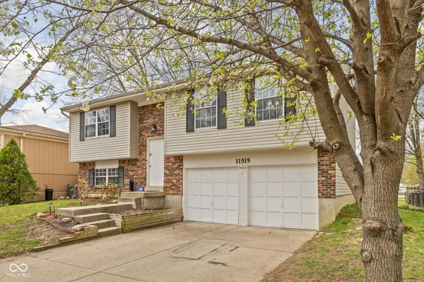 $325,000 | 11515 Timberlake Lane, Fishers, IN 46038