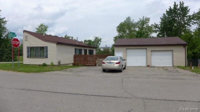 199 South Elba Road Lapeer, MI 48446 - Photo 4 of 24