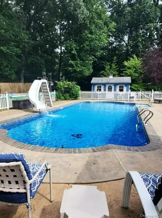 $599,000 | 7 Hujay Terrace, Wappingers Falls, NY 12590