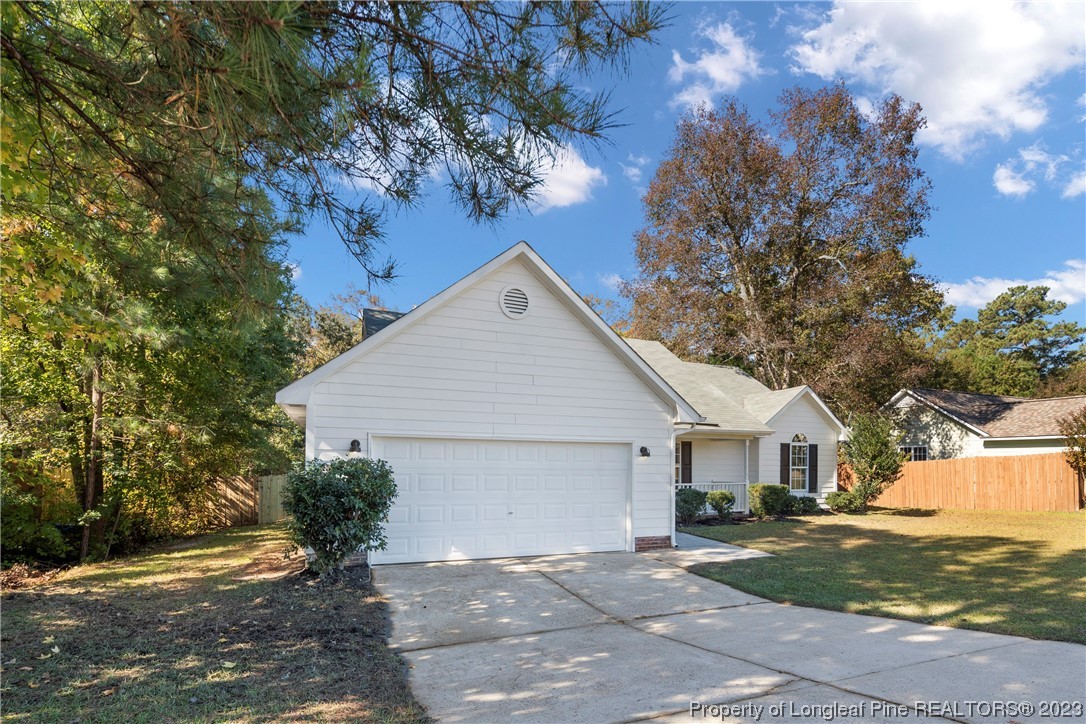 126 Raymond Street Raeford, NC 28376 - Photo 3 of 41
