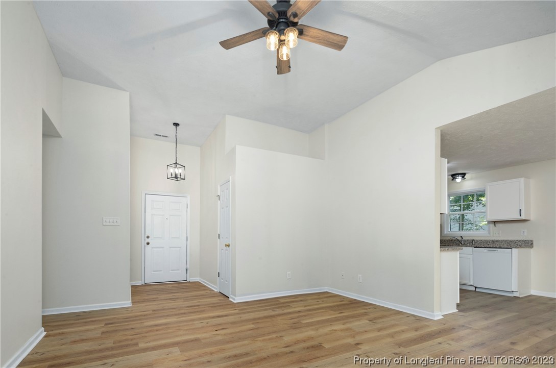 126 Raymond Street Raeford, NC 28376 - Photo 8 of 41