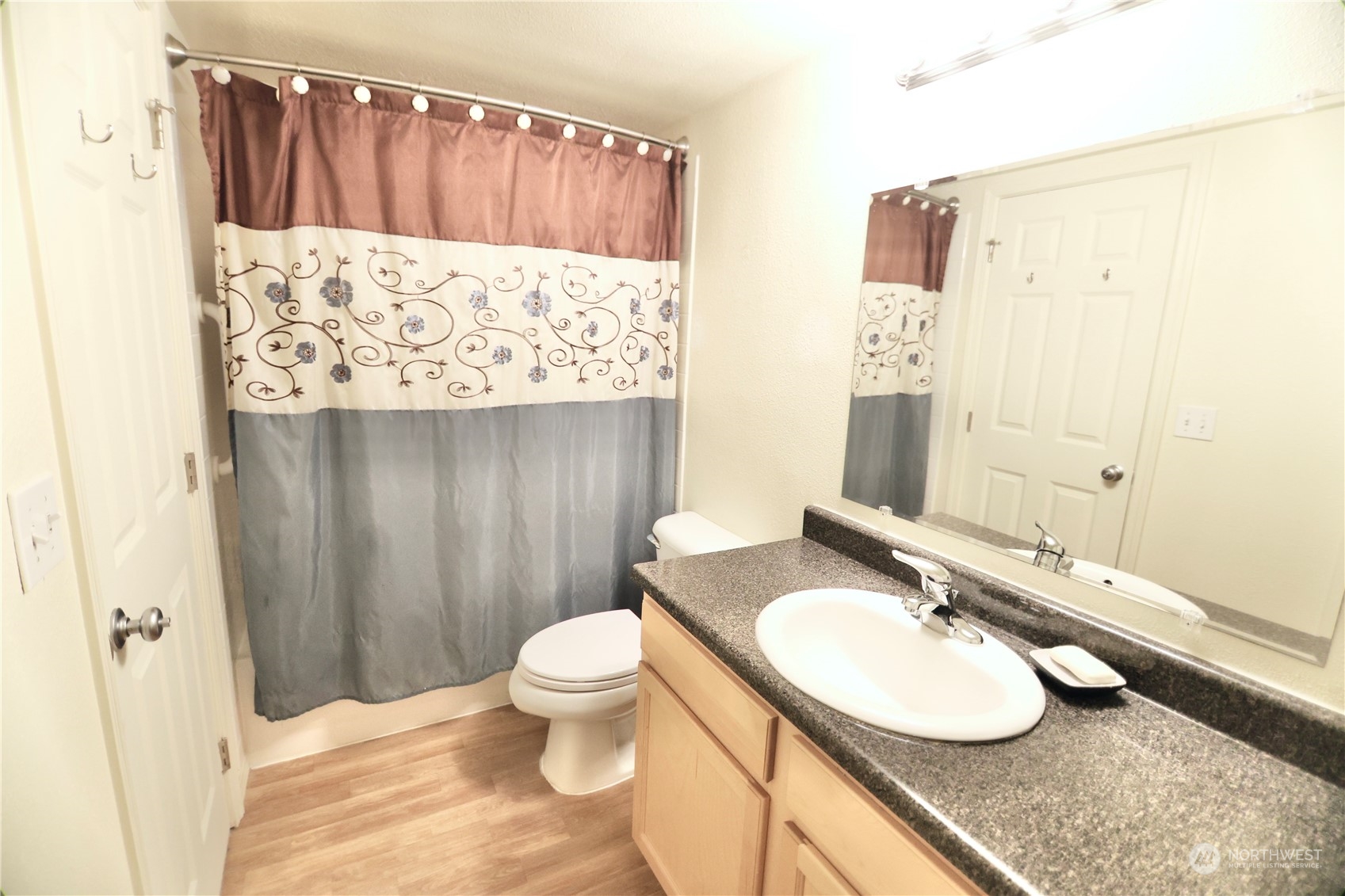 13013 East Gibson Road, Unit L121 Everett, WA 98204 - Photo 18 of 19 Gallery Image 18