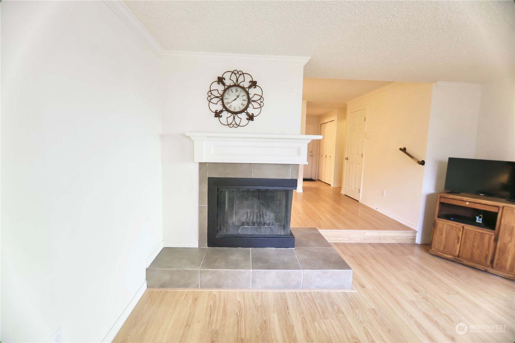 13013 East Gibson Road, Unit L121 Everett, WA 98204 - Photo 8 of 19 Gallery Image 8