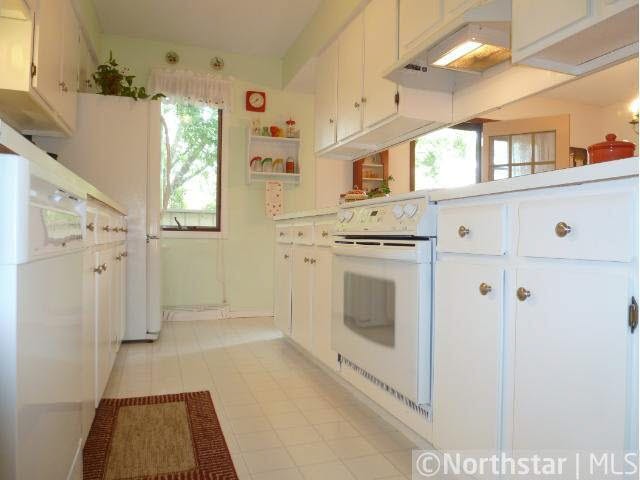 144 Ruth Street North, Unit 1 St. Paul, MN 55119 - Photo 4 of 11