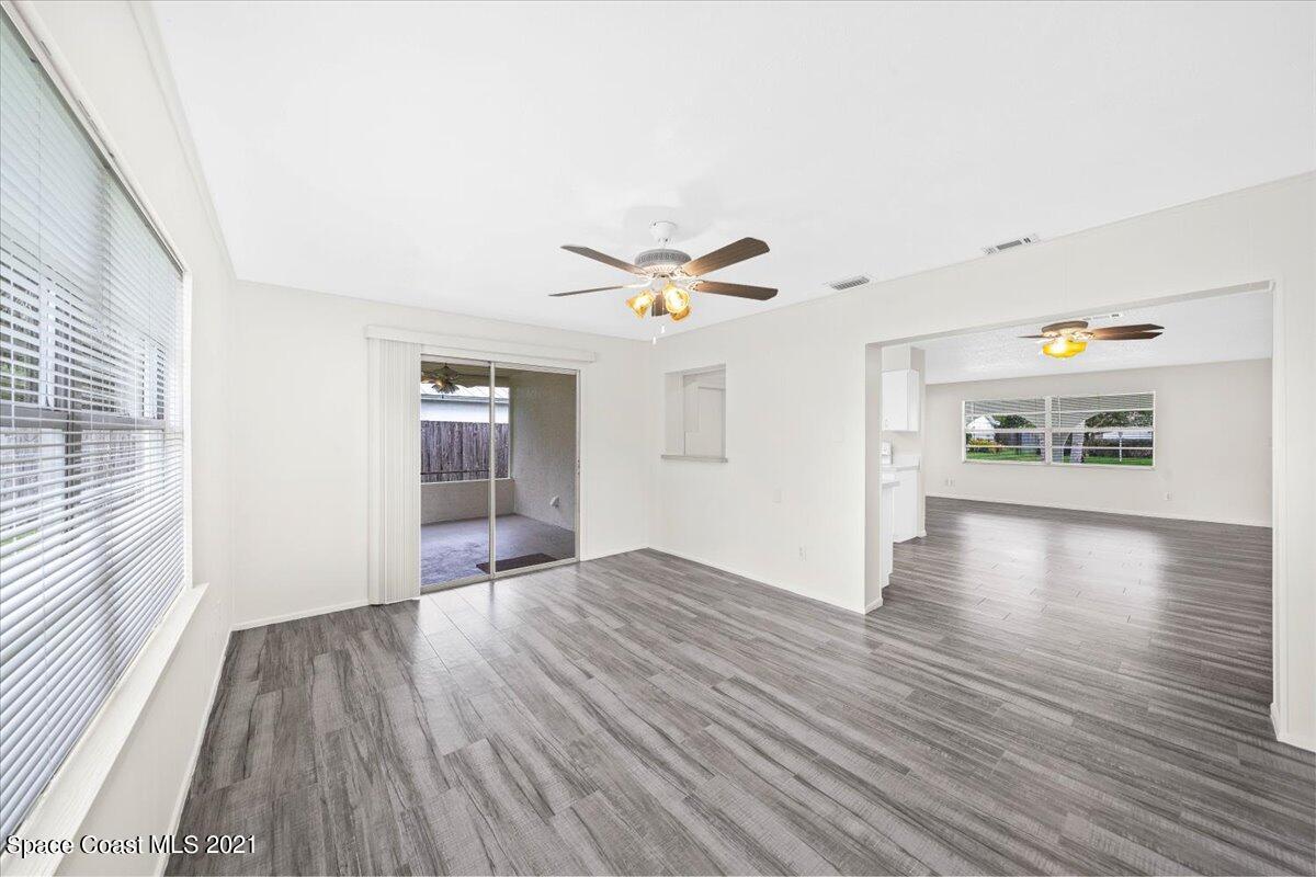 561 Parker Road Melbourne, FL 32904 - Photo 18 of 36 Dining area or flex space