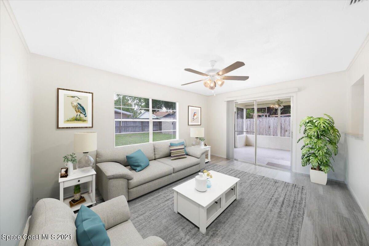 561 Parker Road Melbourne, FL 32904 - Photo 9 of 36 2nd Family room