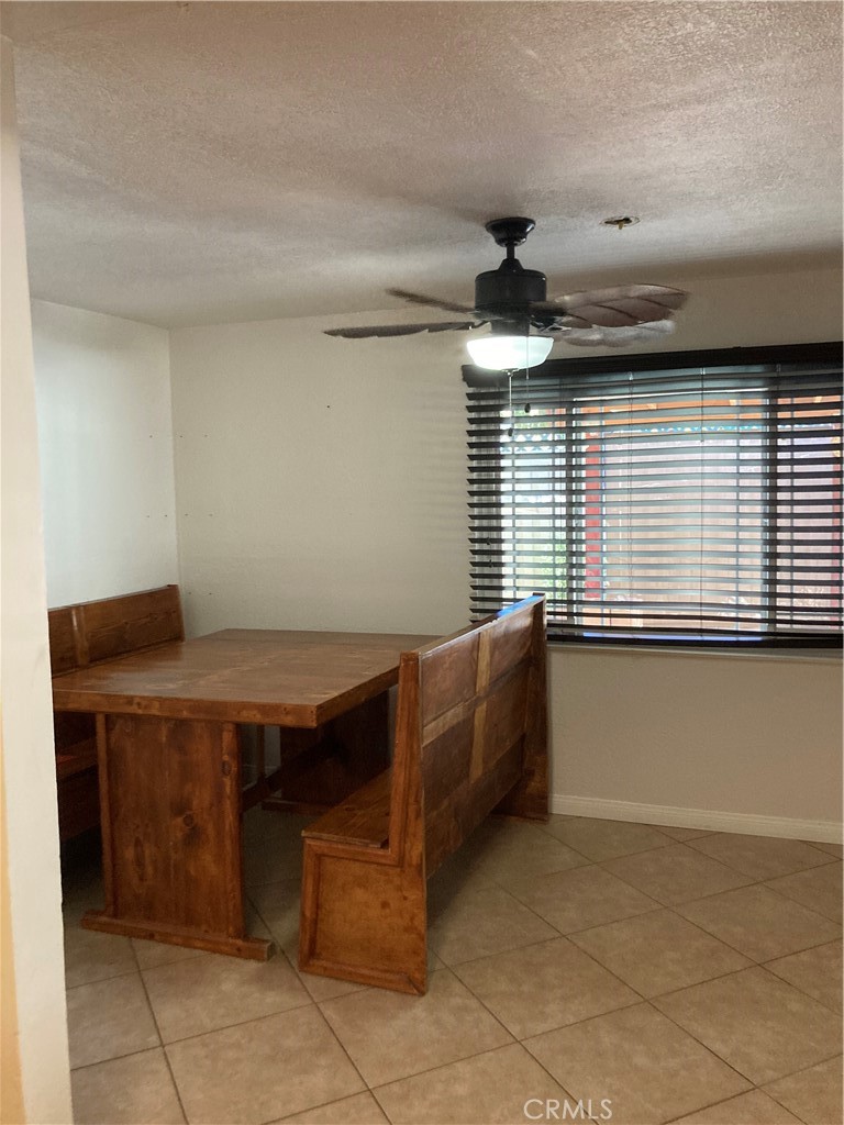 1201 Elizabeth Street Barstow, CA 92311 - Photo 7 of 19 a room with furniture and a window