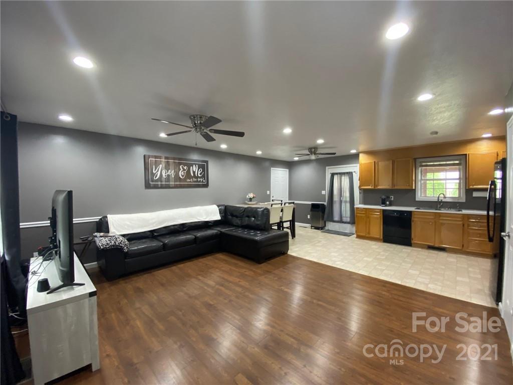 5132 Swinging Bridge Road Conover, NC 28613 - Photo 4 of 11 Gallery Image 4