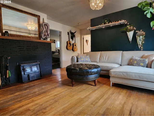 $360,000 | 2605 Port Orford Loop Road, Port Orford, OR 97465