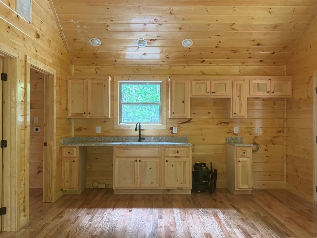 393 Martins Creek Ridge Road Murphy, NC 28906 - Photo 5 of 10 Gallery Image 5