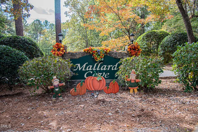 a view of a lake with houses