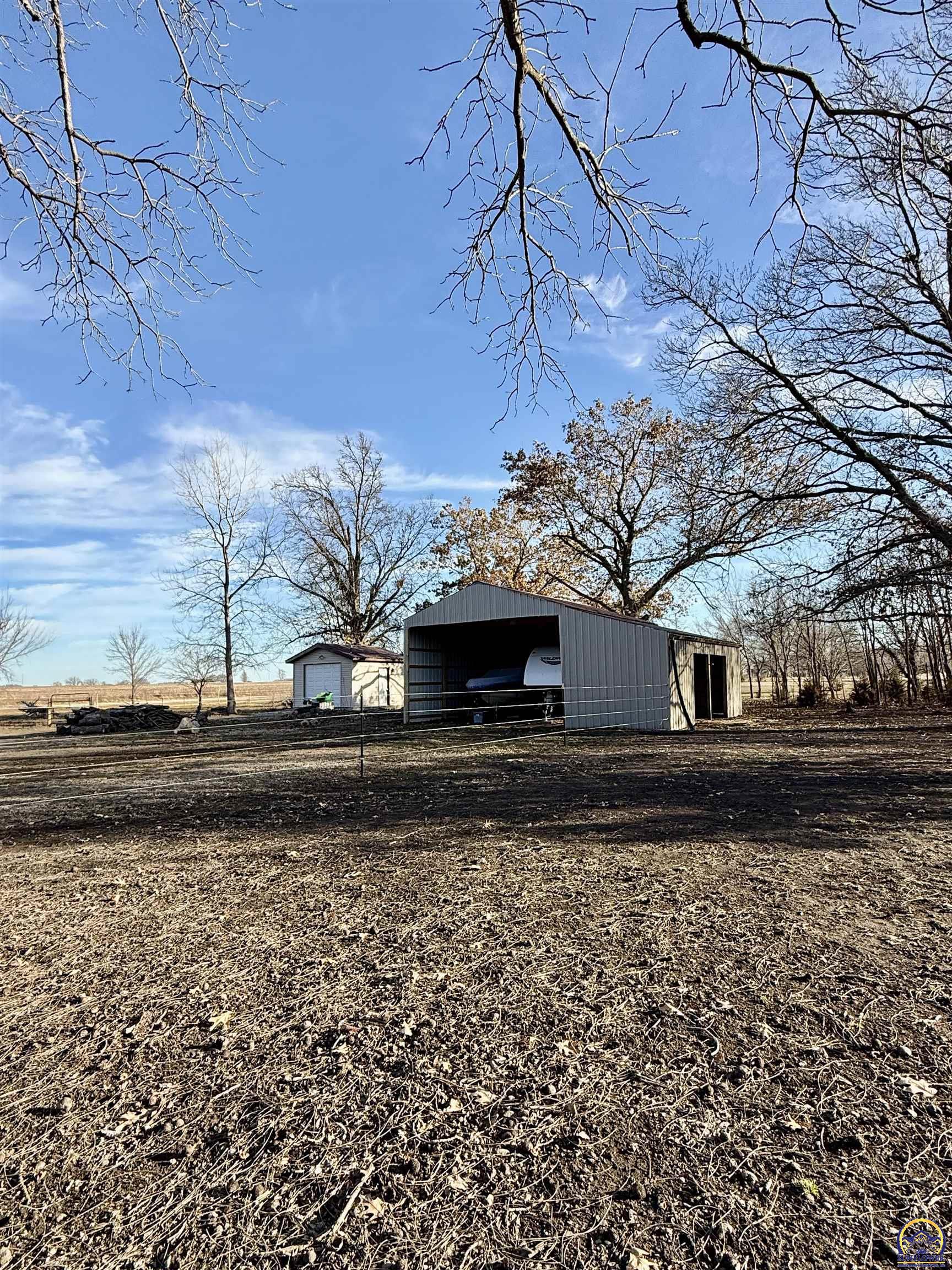 21347 South Auburn Road Osage City, KS 66523 - Photo 3 of 62