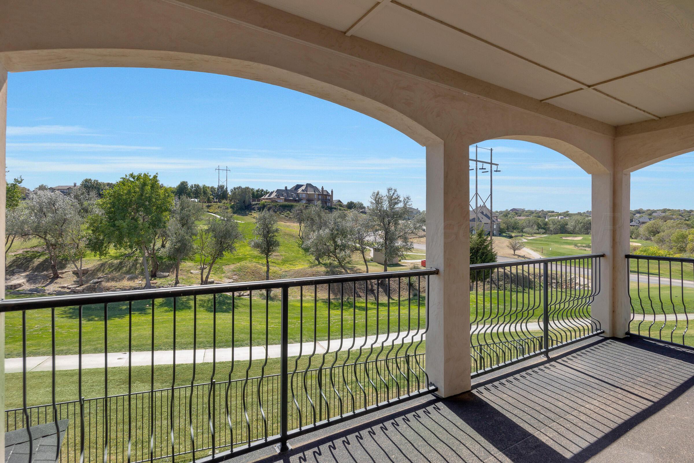 6 Merion Place Amarillo, TX 79124 - Photo 33 of 46 a view of a balcony