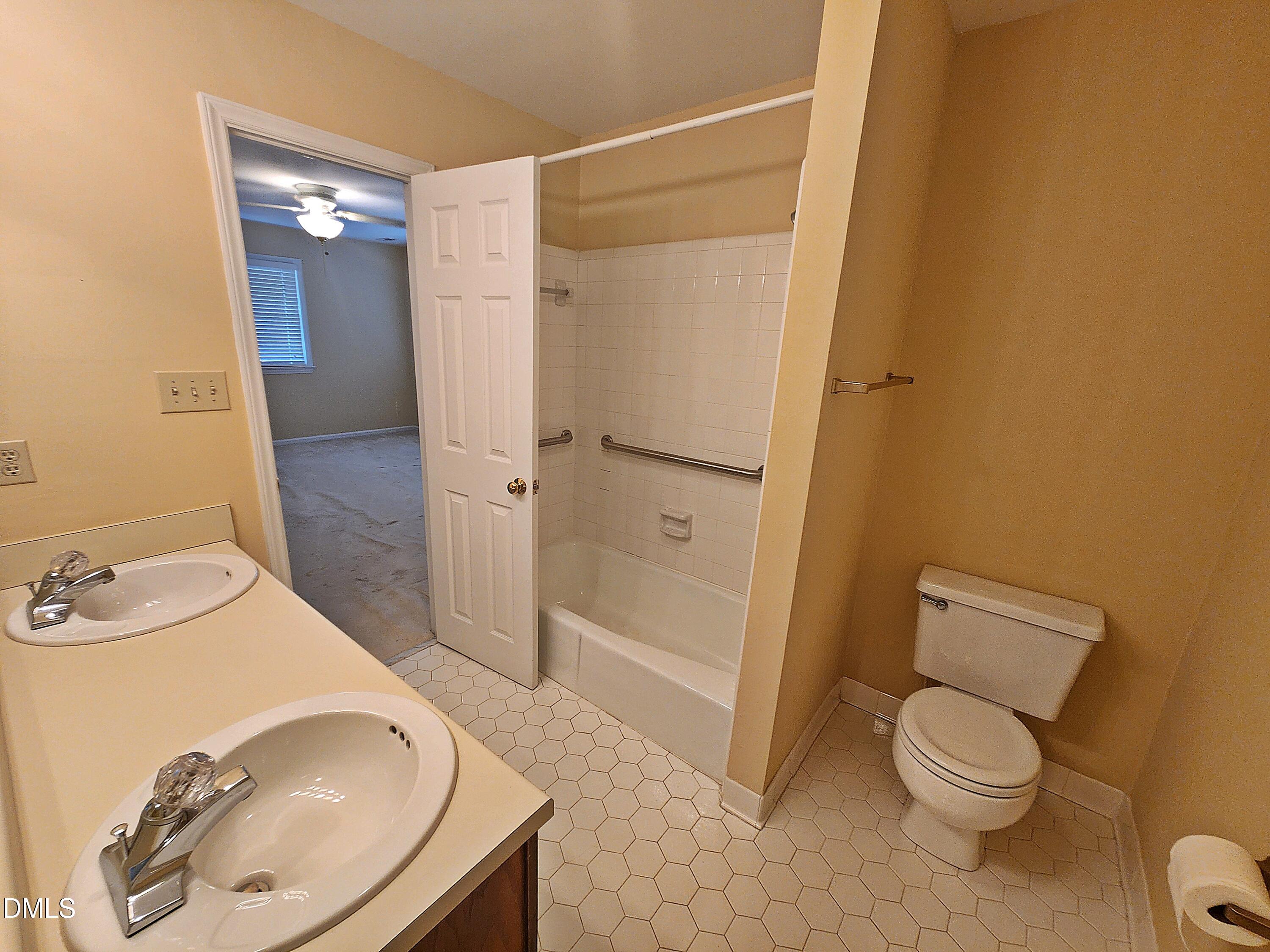 1615 Dunraven Drive Raleigh, NC 27612 - Photo 23 of 36 bath 2 b