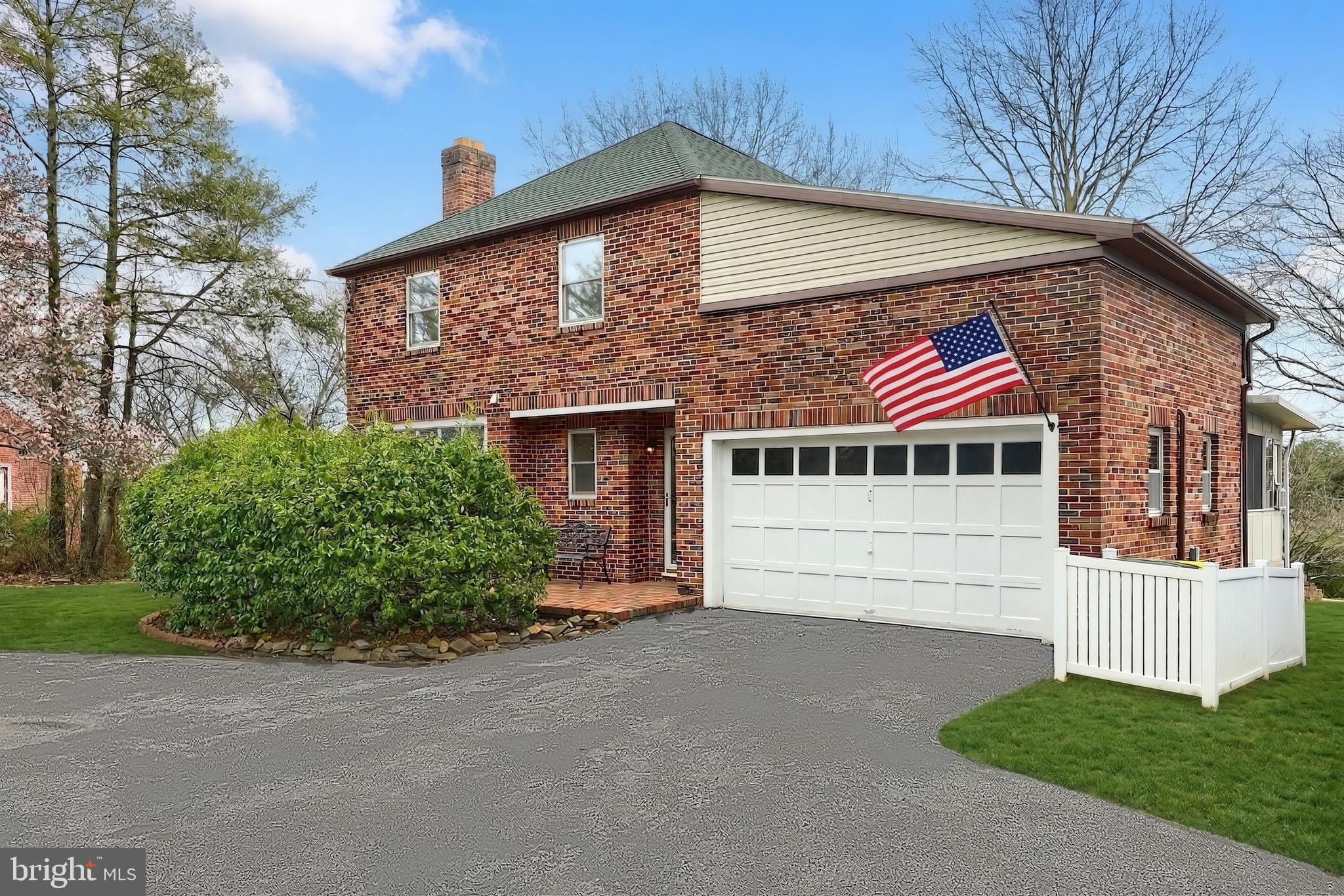 990 East Canal Road Dover, PA 17315 - Photo 1 of 57