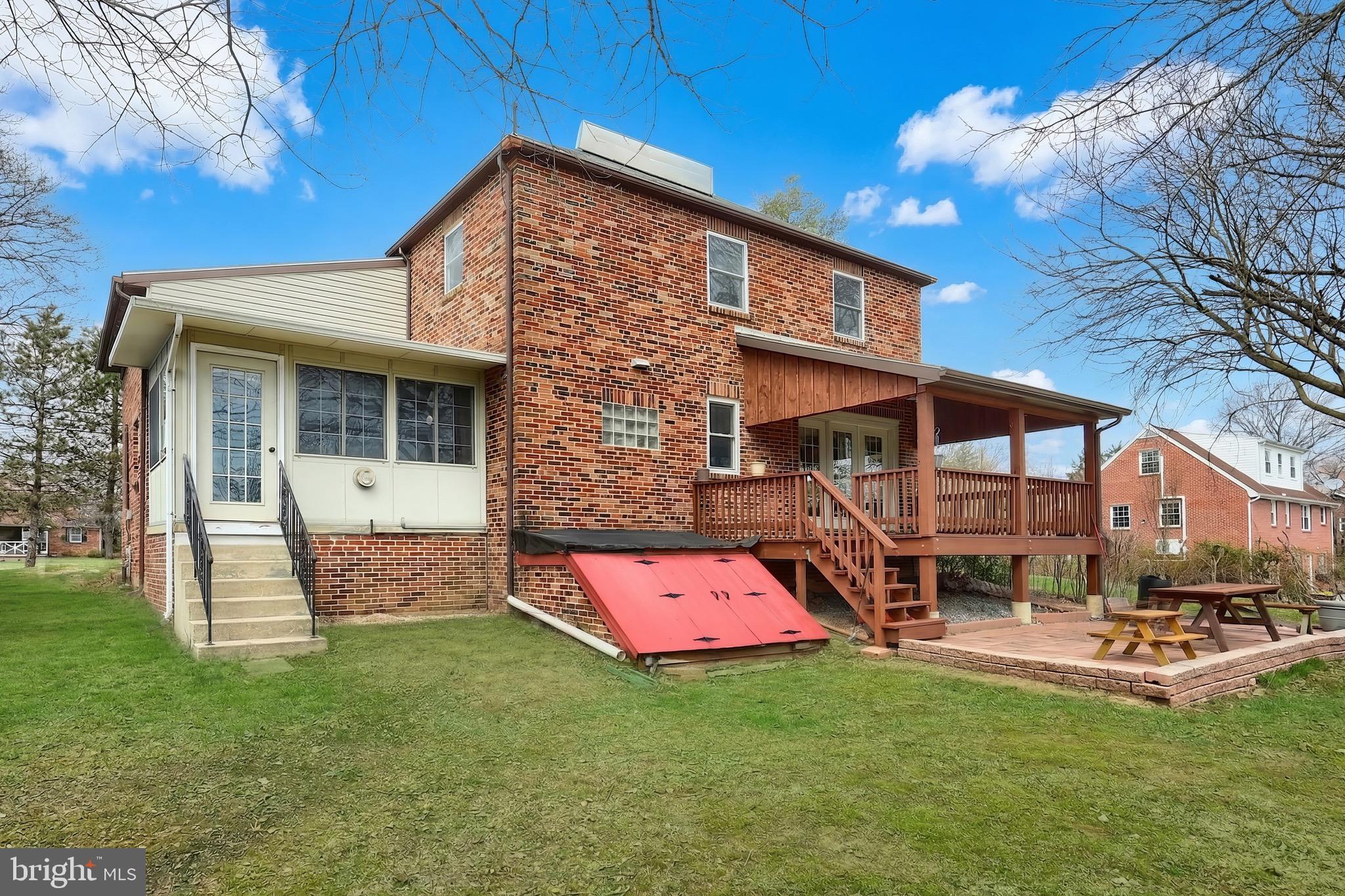 990 East Canal Road Dover, PA 17315 - Photo 15 of 57