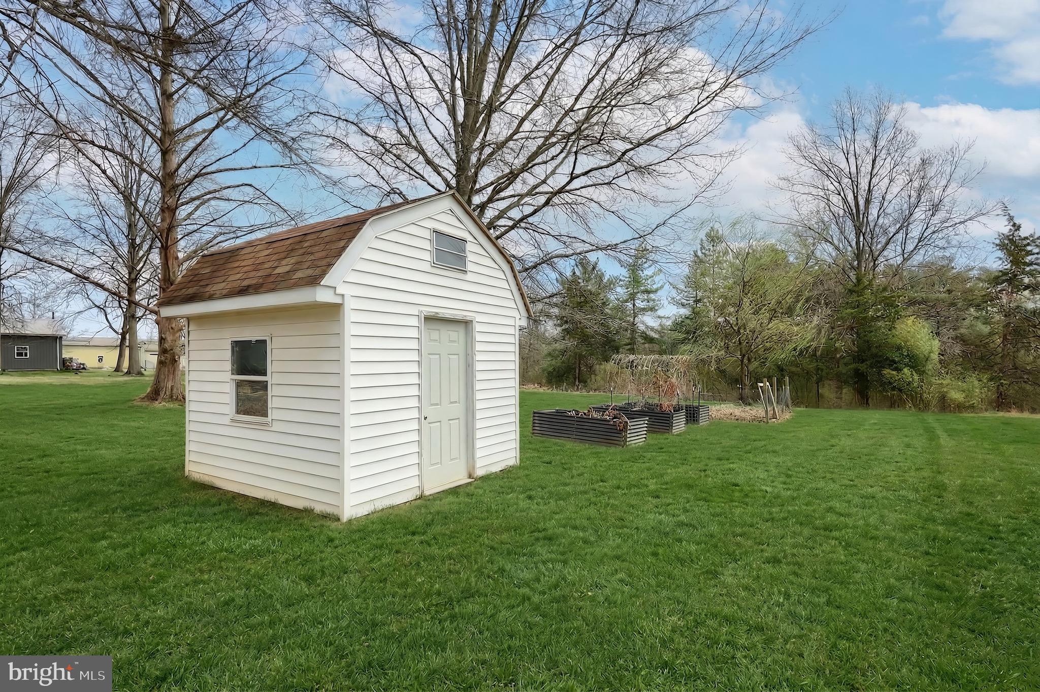 990 East Canal Road Dover, PA 17315 - Photo 22 of 57
