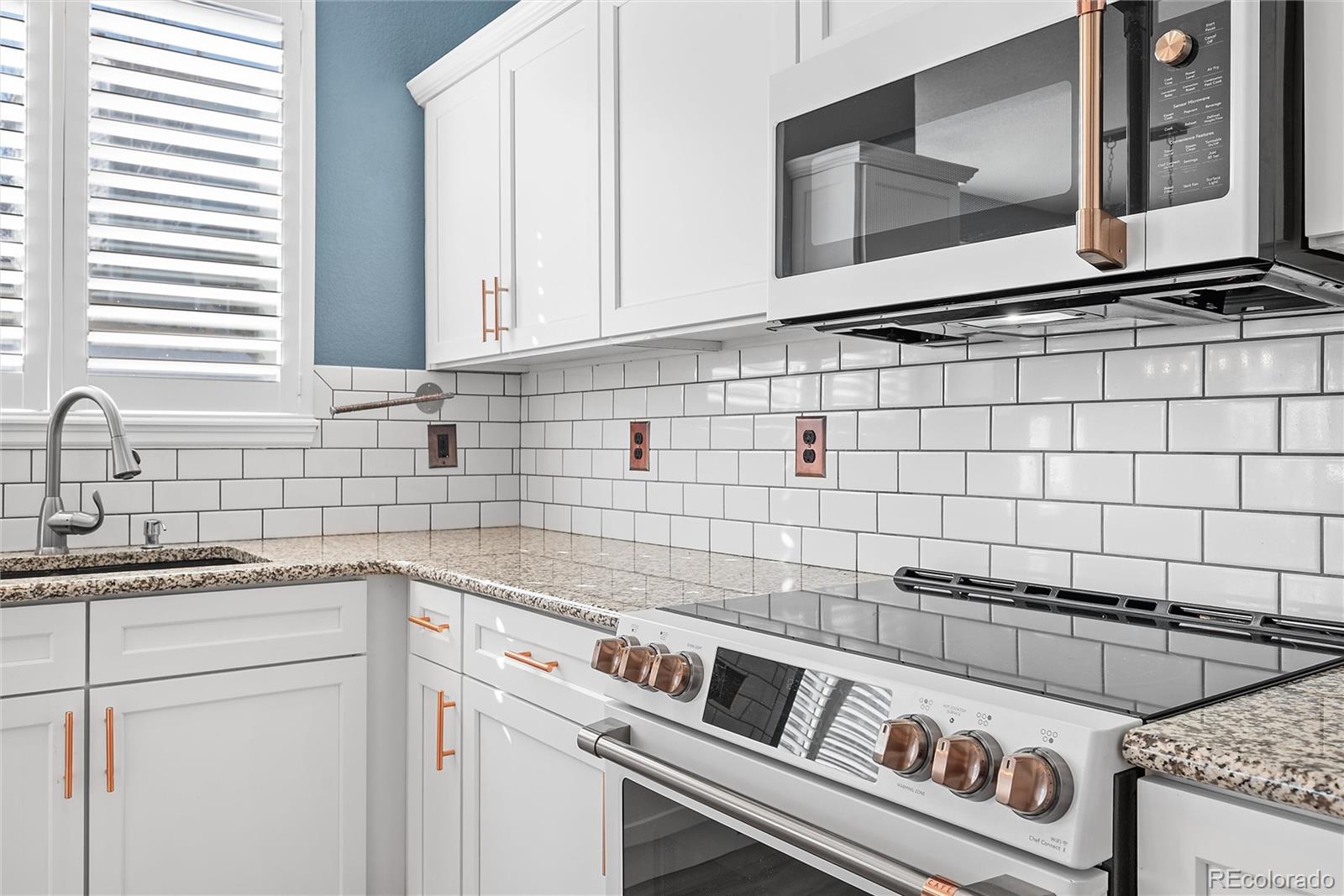 10709 Evondale Street Highlands Ranch, CO 80126 - Photo 12 of 43