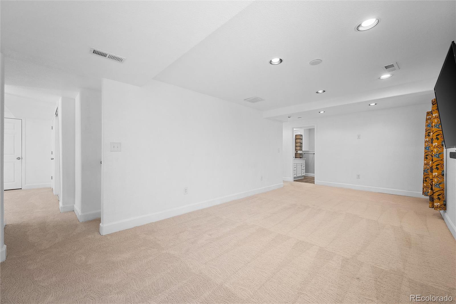 10709 Evondale Street Highlands Ranch, CO 80126 - Photo 32 of 43