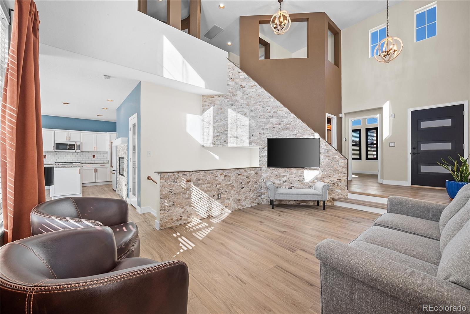 10709 Evondale Street Highlands Ranch, CO 80126 - Photo 5 of 43