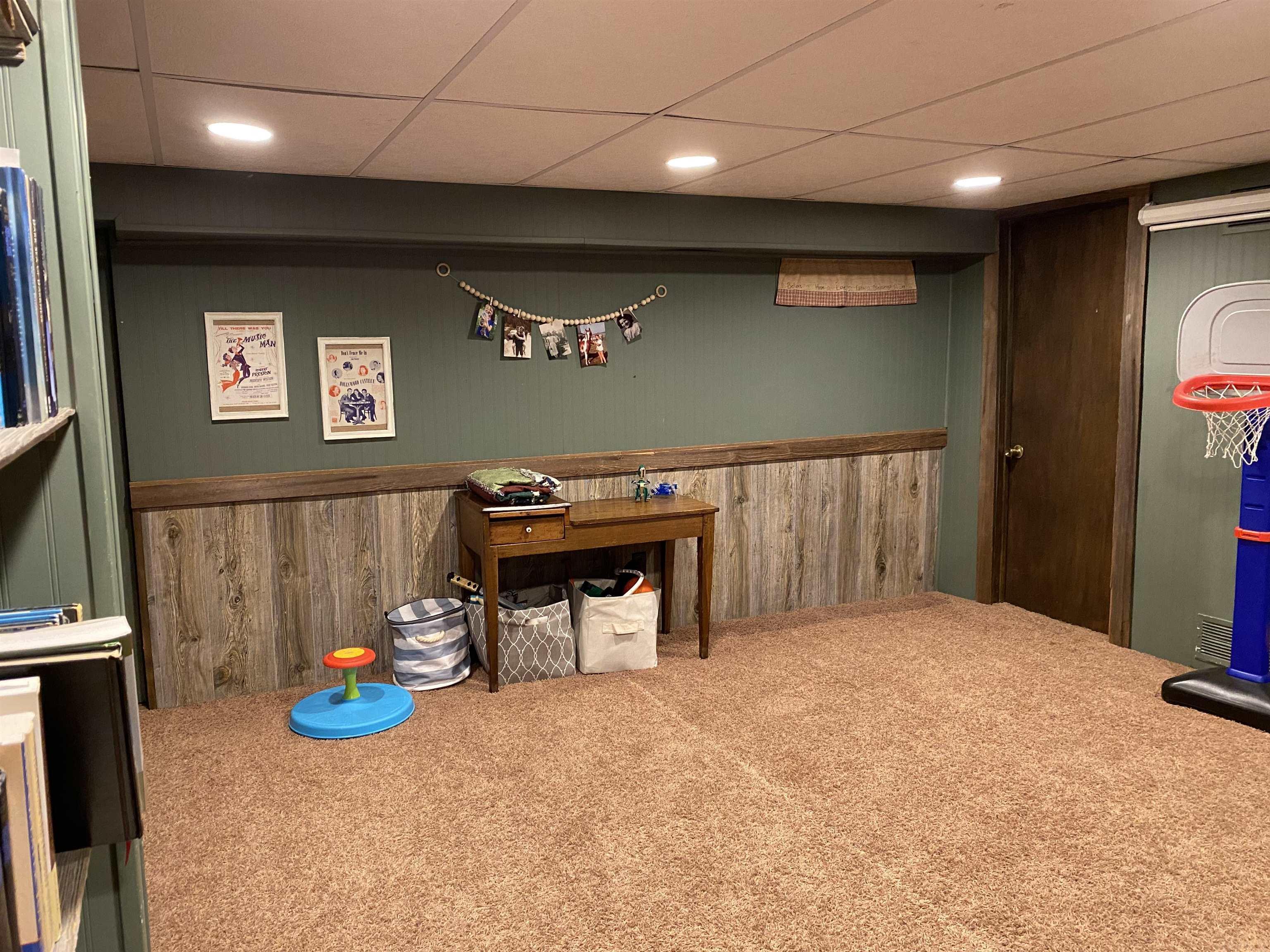 315 Elm Grove Road Bluffton, IN 46714 - Photo 18 of 26 Gallery Image 18