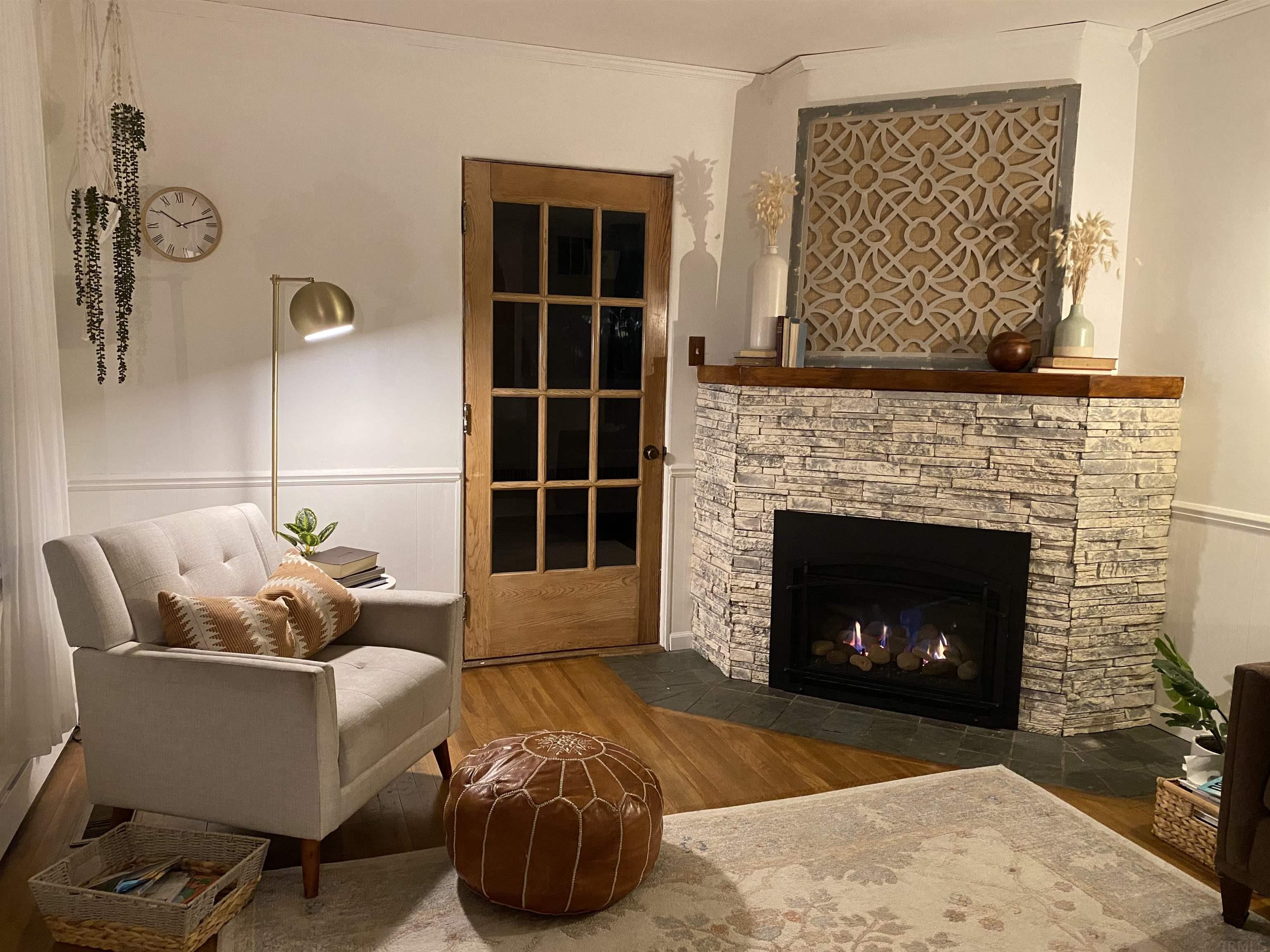 Gallery Image 6