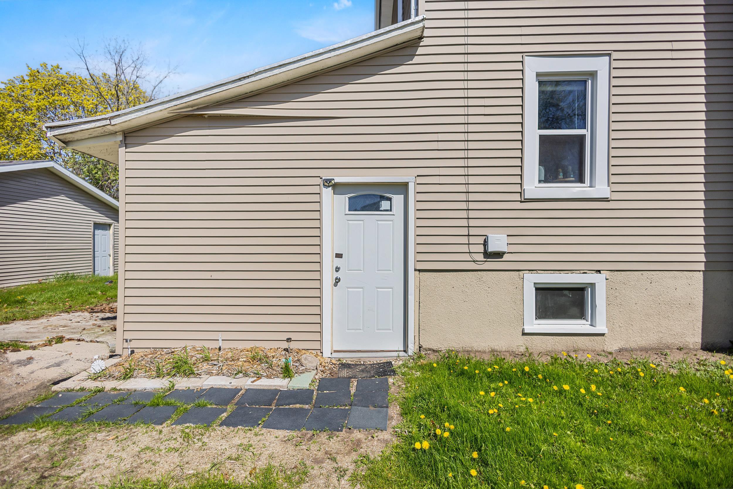 303 Congress Street Oconto, WI 54153 - Photo 29 of 46