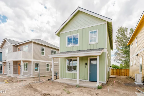 $399,336 | 317 Northwest 17th Street, Unit 9, Redmond, OR 97756