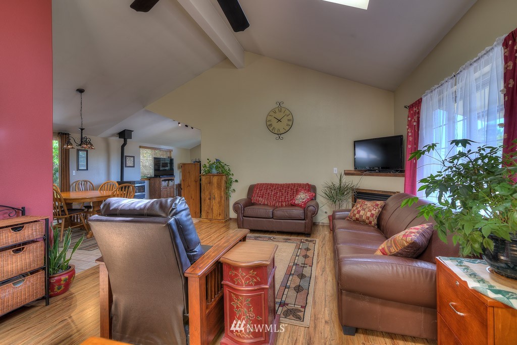 11806 Ridge Rim Trail Southeast Port Orchard, WA 98367 - Photo 5 of 24 Gallery Image 5