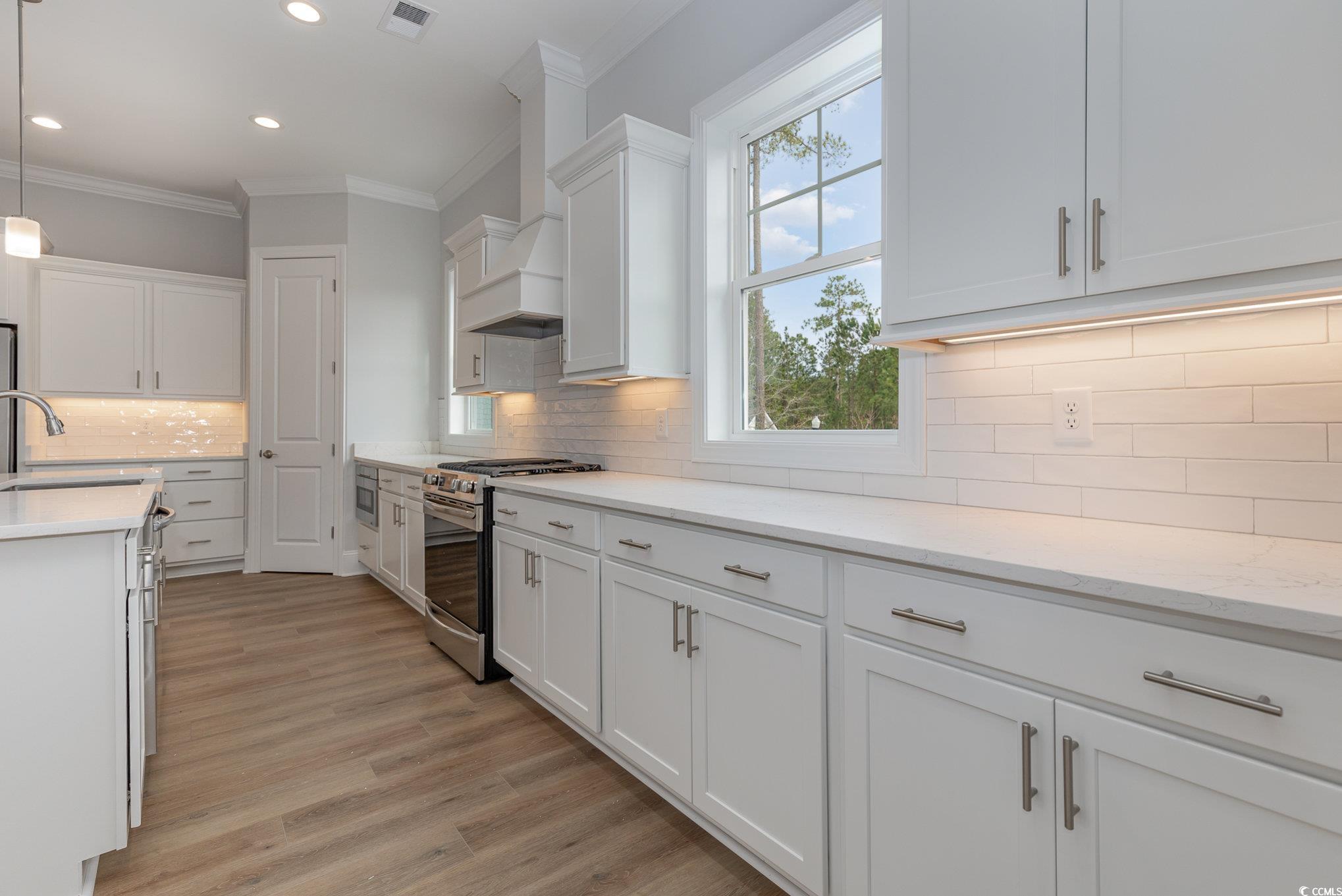 43 Melbourne Court Murrells Inlet, SC 29576 - Photo 9 of 39 Gallery Image 9