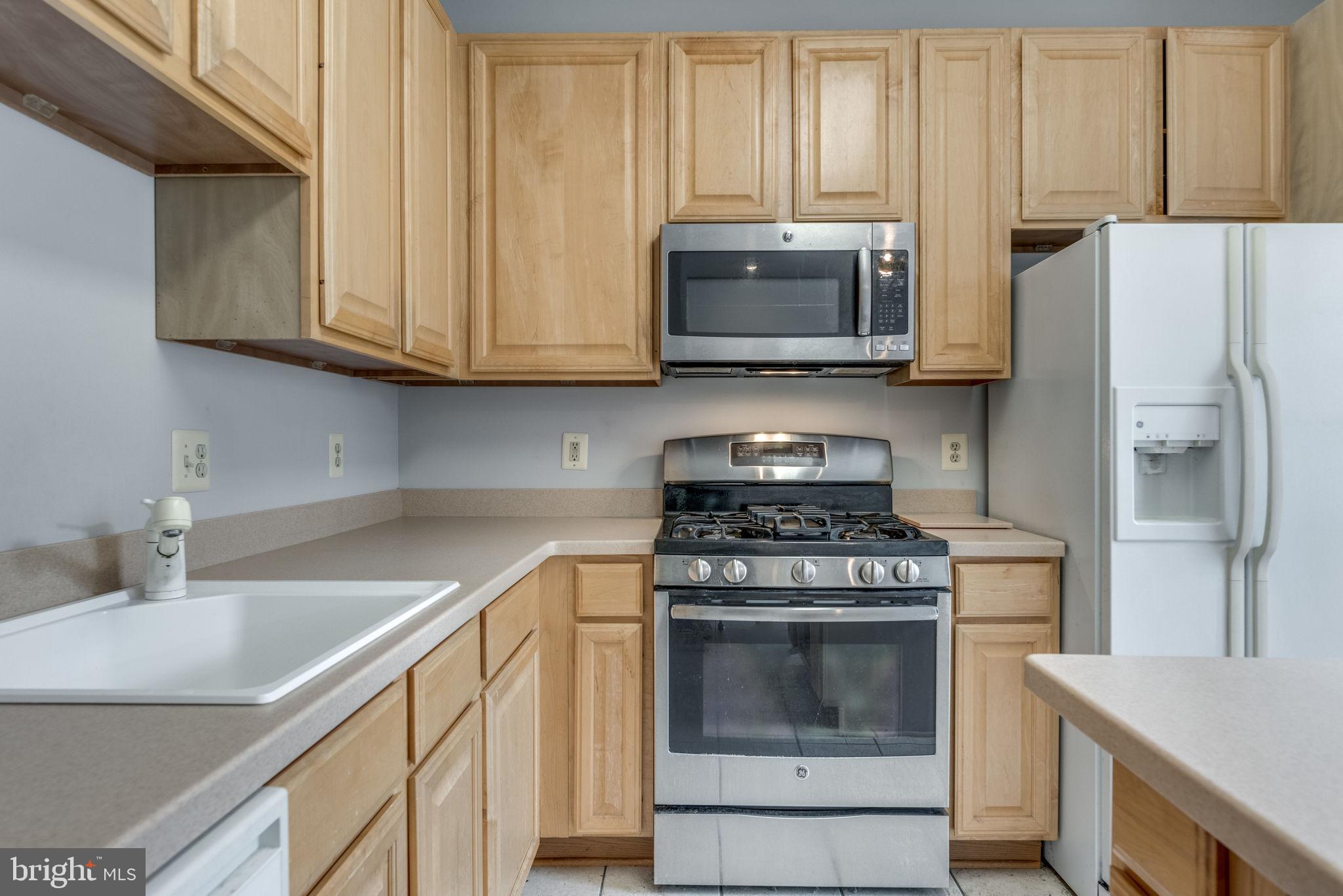 45545 Clear Spring Terrace Sterling, VA 20165 - Photo 15 of 43