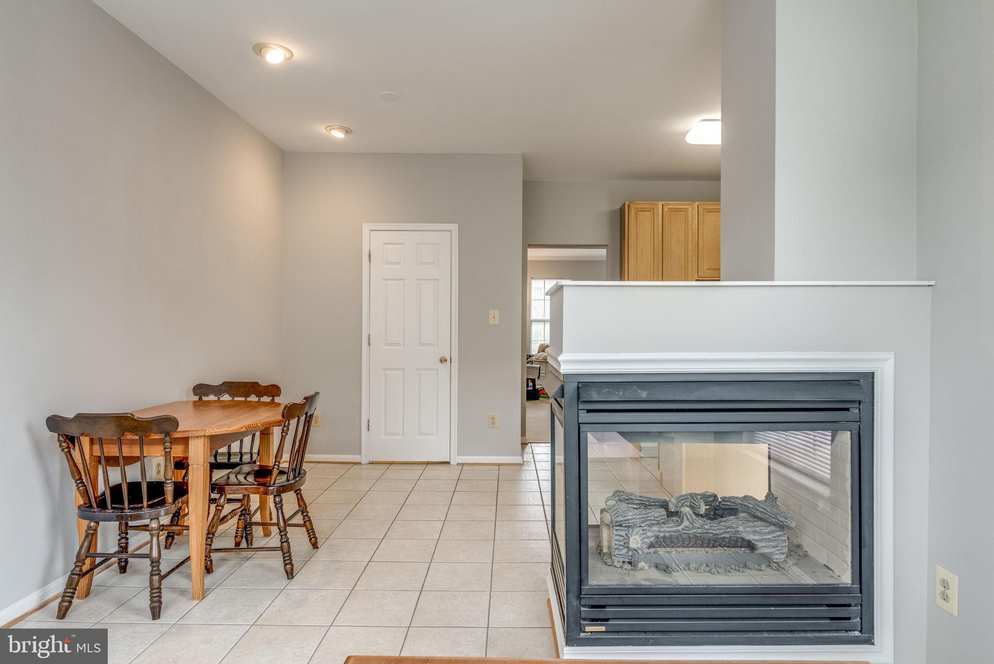 45545 Clear Spring Terrace Sterling, VA 20165 - Photo 22 of 43