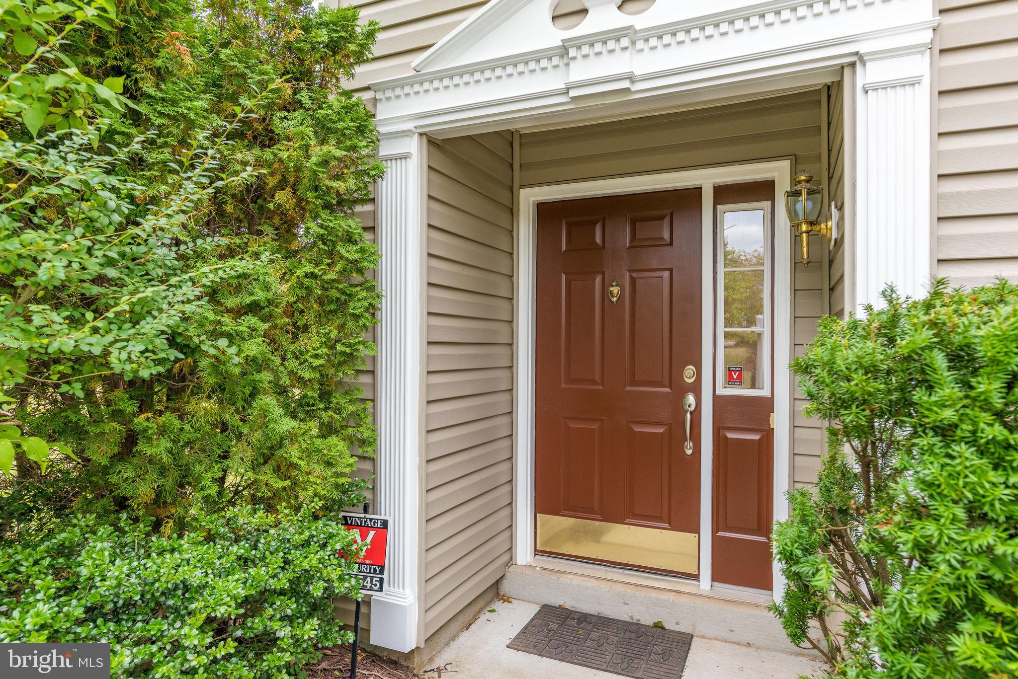 45545 Clear Spring Terrace Sterling, VA 20165 - Photo 5 of 43