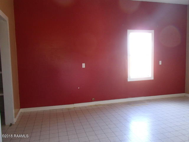 2282 Duculus Road Mamou, LA 70554 - Photo 8 of 11 Gallery Image 8