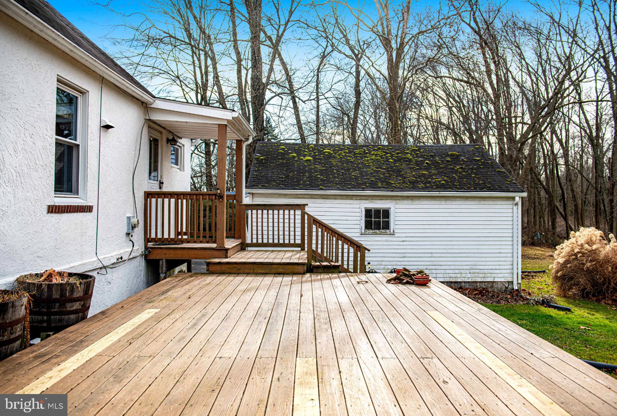 518 Paradise Road Aberdeen, MD 21001 - Photo 32 of 37 Spacious deck overlooking serene woodlands.
