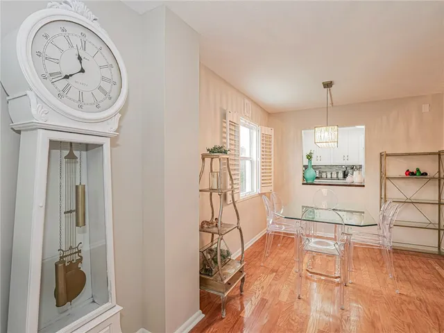 $3,950 | 275 Date Palm Road, Unit 401, Vero Beach, FL 32963