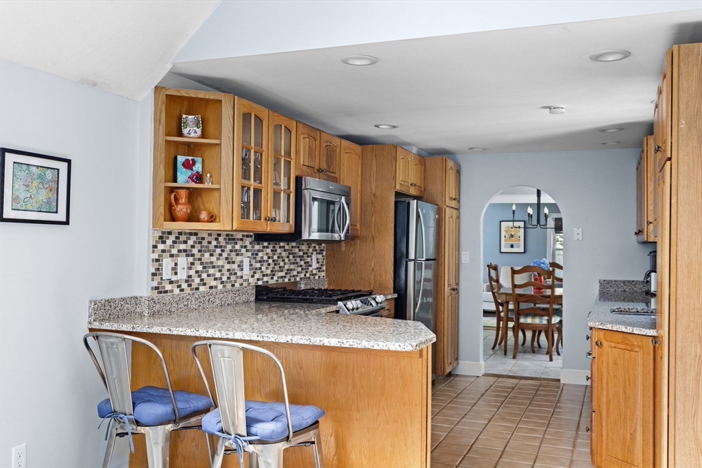 10 Utility Road Scituate, MA 02066 - Photo 4 of 39 Gallery Image 4