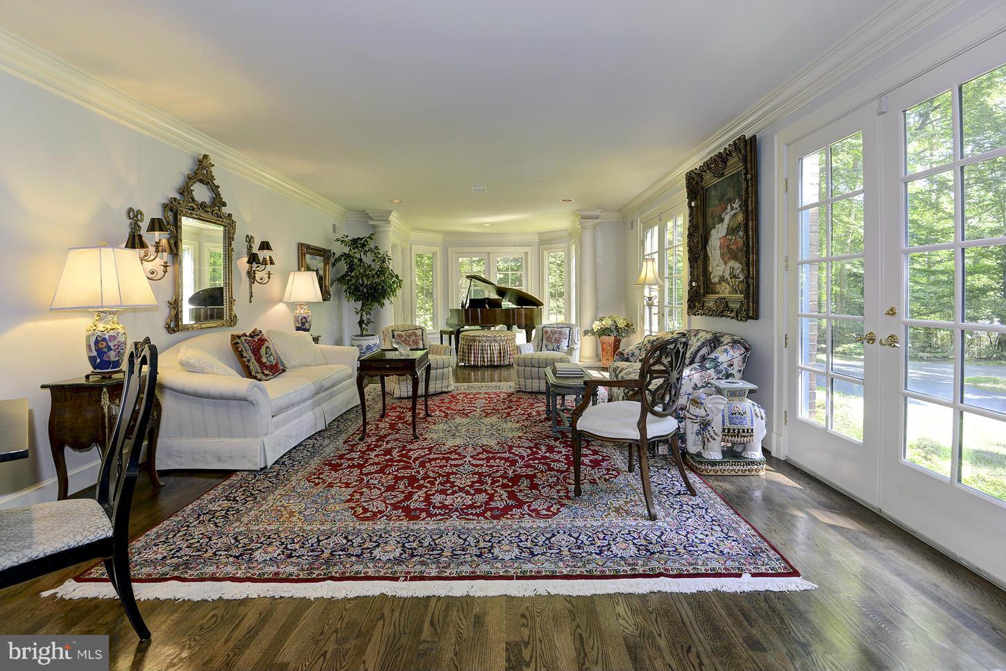 10200 Iron Gate Road Potomac, MD 20854 - Photo 5 of 30 Elegant Living Room