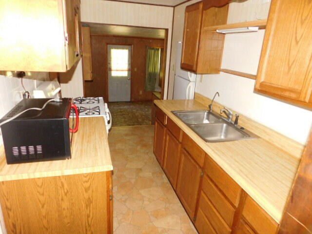 8034 East Garfield Road Hesperia, MI 49421 - Photo 12 of 61 DSCN2148